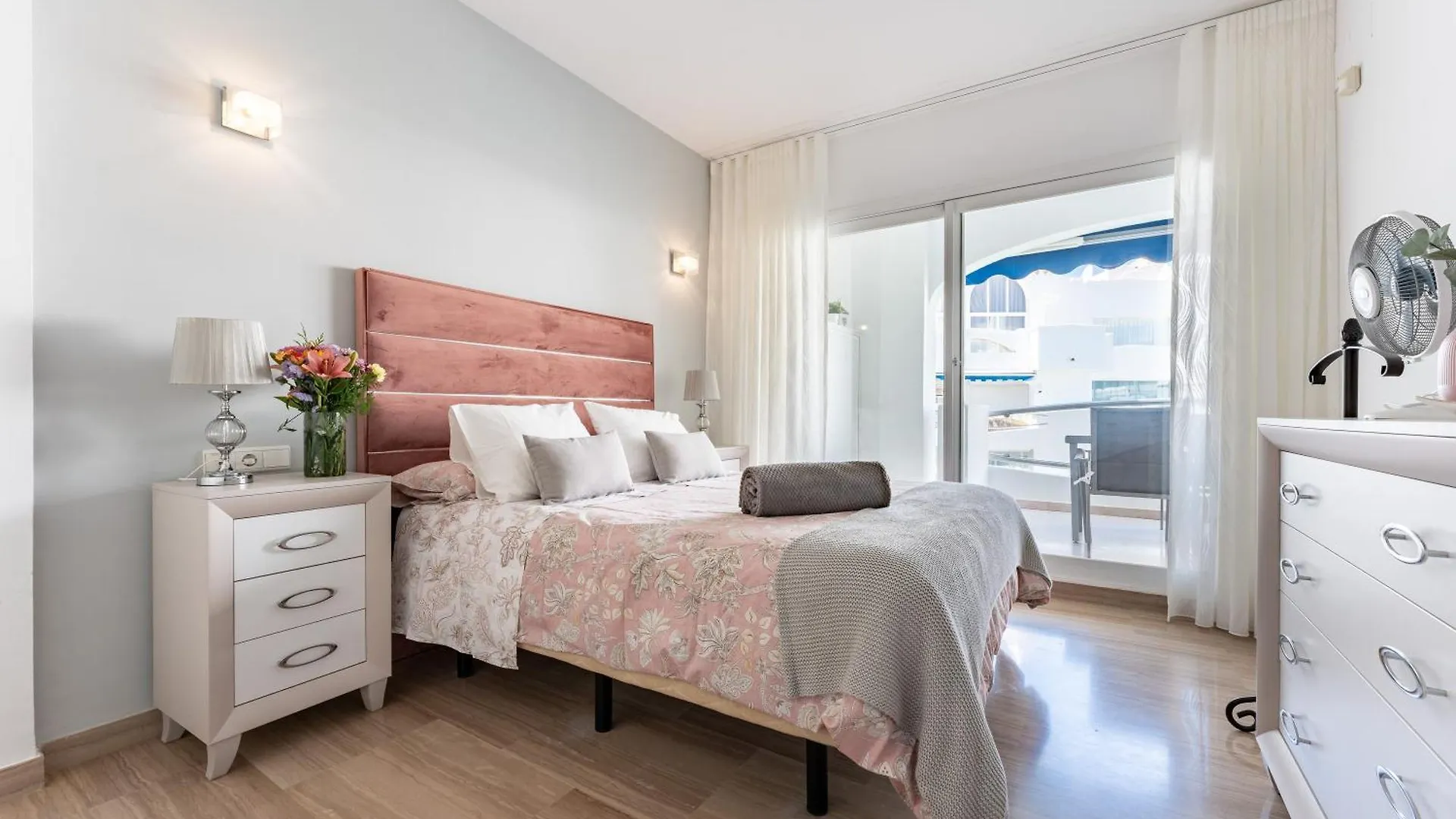 Luxury Marine Apartment Wifi Benalmadena Spain